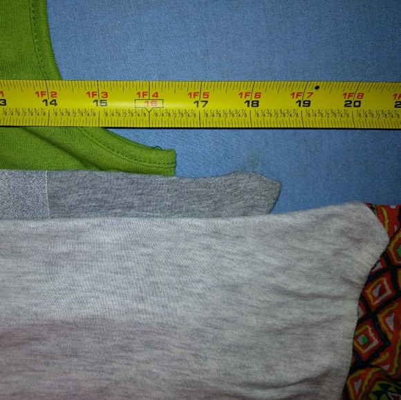 Tops - Picture 5 of 5